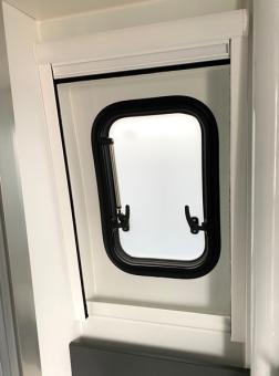 Adria twin toiletraam hor
